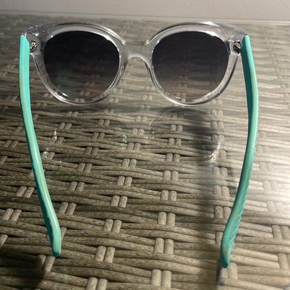 Havaianas Sunglasses - Picture 3 of 10